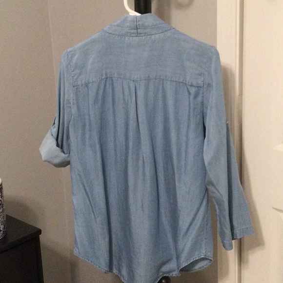Great chambray shirt - Picture 3 of 3